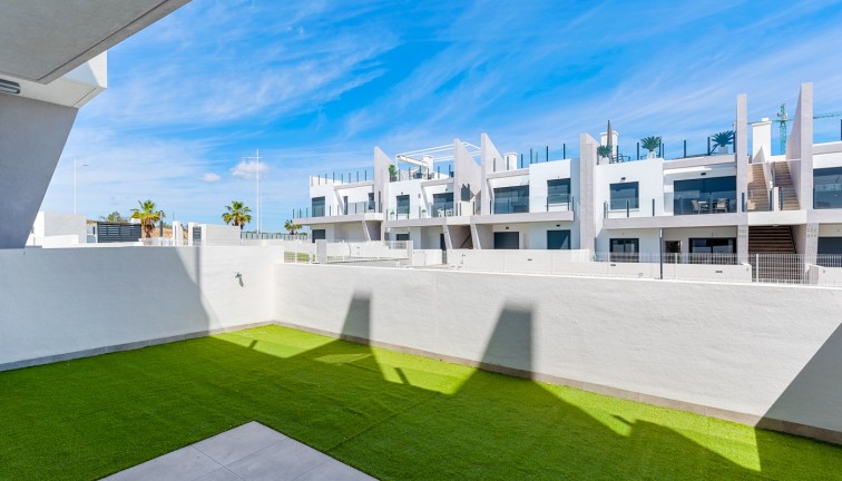 Jälleenmyynti - Bungalow - San Miguel de Salinas