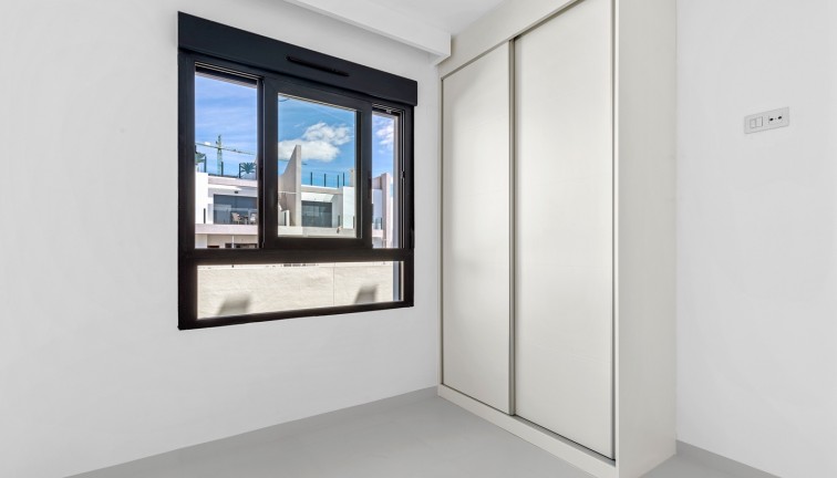 Jälleenmyynti - Bungalow - San Miguel de Salinas