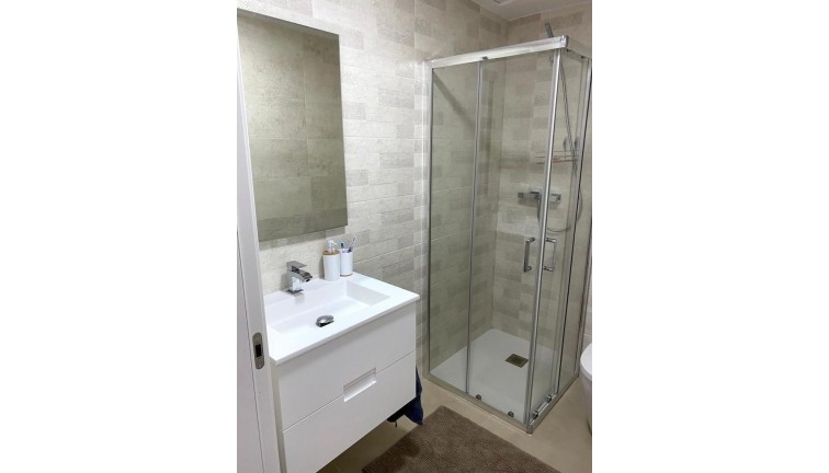 Reventa - Apartamento / piso - Pilar de la Horadada