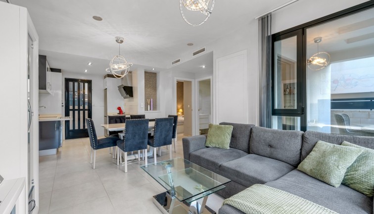 Resale - Chalet - Orihuela Costa