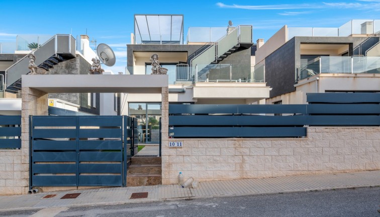 Resale - Chalet - Orihuela Costa