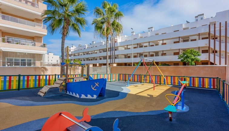 Jälleenmyynti - Asunto - Orihuela Costa - Villamartín