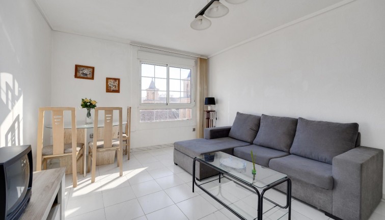 Reventa - Apartamento / piso - Torrevieja