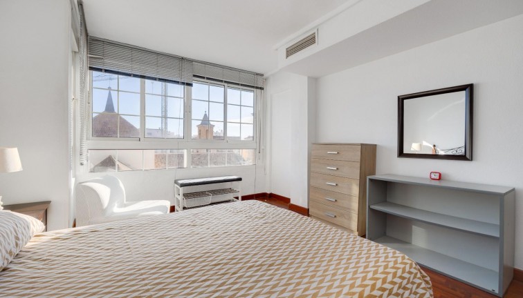 Reventa - Apartamento / piso - Torrevieja