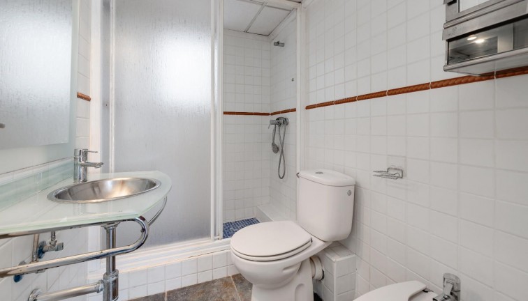 Reventa - Apartamento / piso - Torrevieja