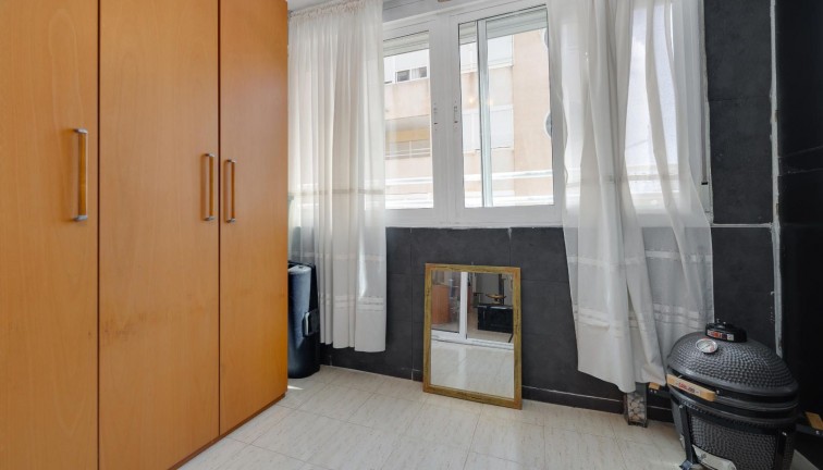 Reventa - Apartamento / piso - Torrevieja - San Luis