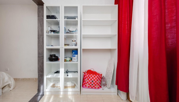 Reventa - Apartamento / piso - Torrevieja - San Luis