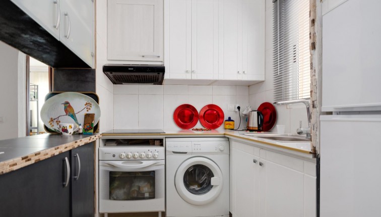 Reventa - Apartamento / piso - Torrevieja - San Luis