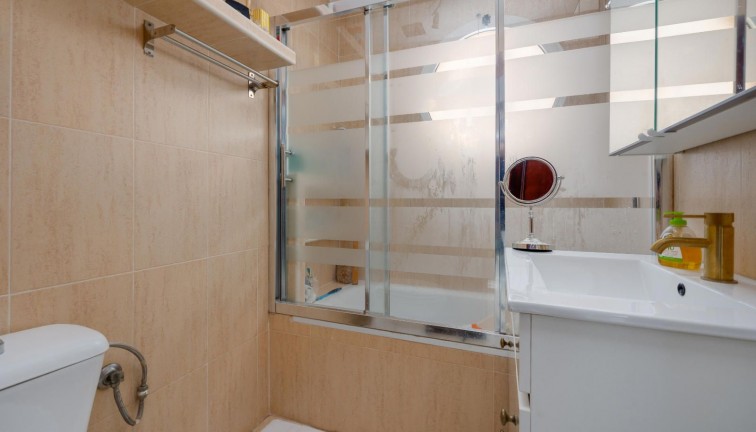 Reventa - Apartamento / piso - Torrevieja - San Luis