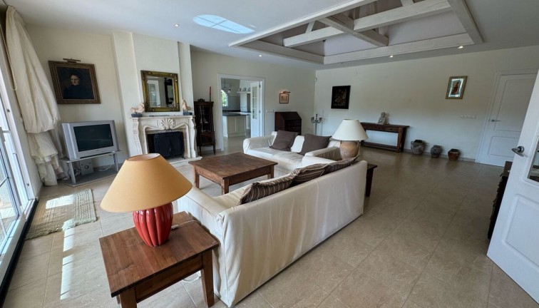 Resale - Chalet - Playa Flamenca