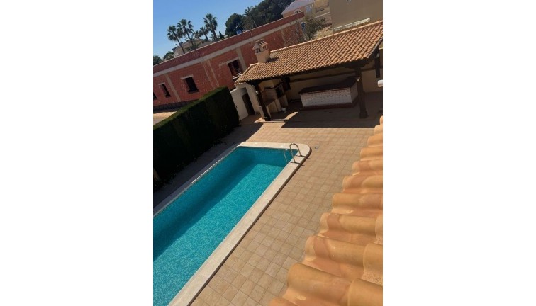 Resale - Chalet - Playa Flamenca