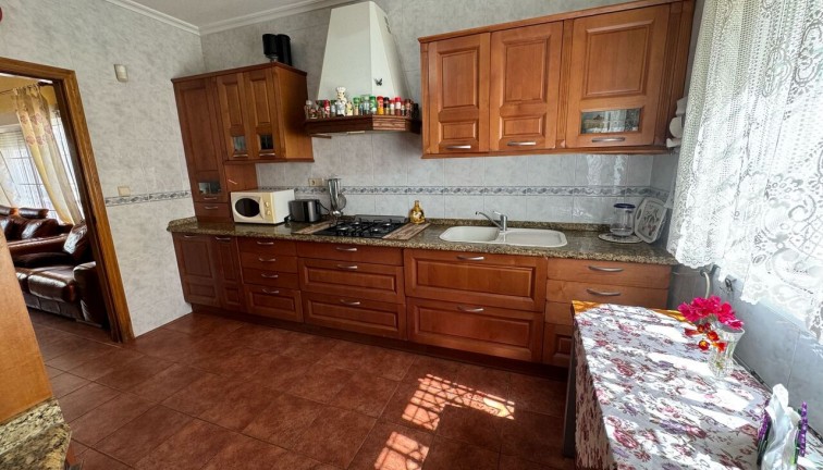 Resale - Chalet - Playa Flamenca