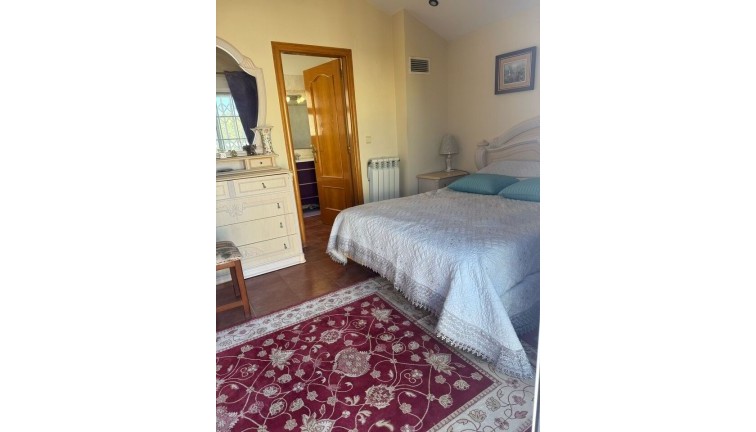 Resale - Chalet - Playa Flamenca