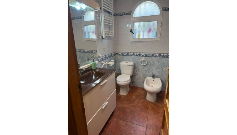 Resale - Chalet - Playa Flamenca