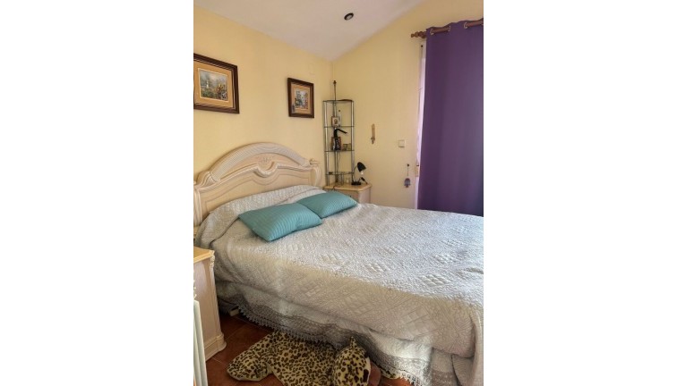 Resale - Chalet - Playa Flamenca