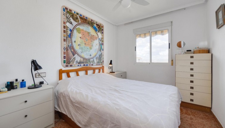 Återförsäljning -  Bostad - Översta våningen  - Torrevieja