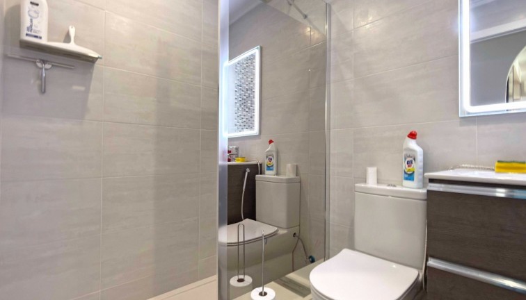 Reventa - Bungalow - Orihuela Costa - La Zenia