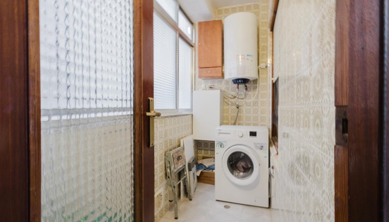 Jälleenmyynti - Asunto - Torrevieja - Acequion