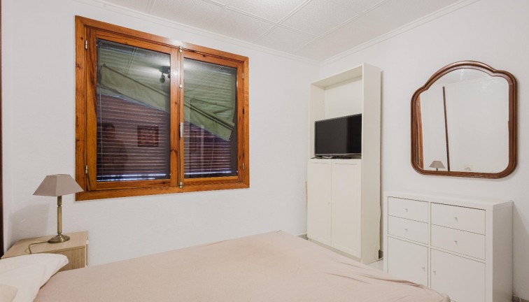 Jälleenmyynti - Asunto - Torrevieja - Acequion