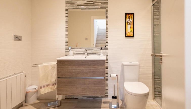 Jälleenmyynti - Erillistalo - Orihuela Costa - Los Altos