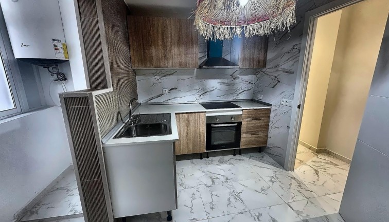 Resale - Apartment - Torrevieja