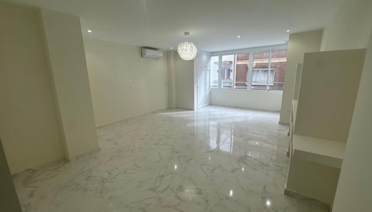 Resale - Apartment - Torrevieja