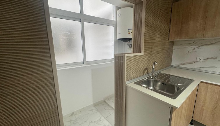 Resale - Apartment - Torrevieja