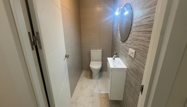 Resale - Apartment - Torrevieja