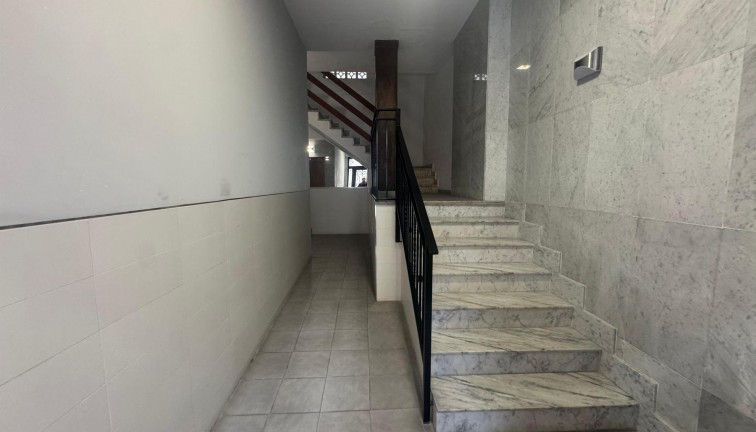 Resale - Apartment - Torrevieja