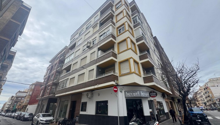 Resale - Apartment - Torrevieja