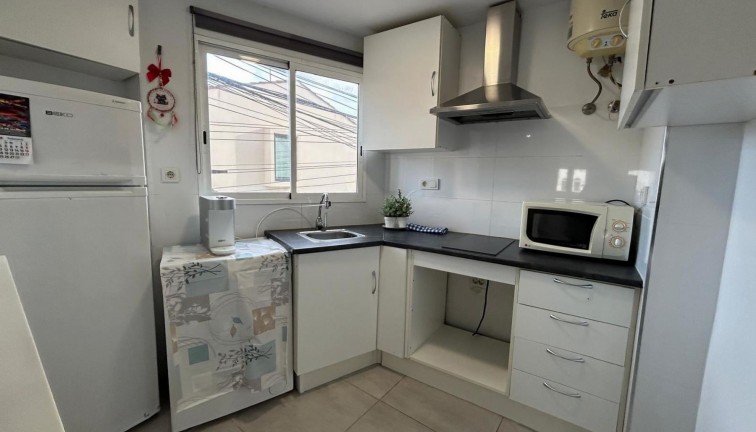 Jälleenmyynti - Yksiö - Torrevieja - Acequion