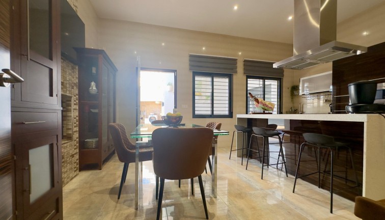 Reventa - Chalet - Pilar de la Horadada - TORRE DE LA HORADADA