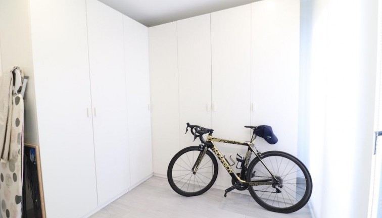 Jälleenmyynti - Erillistalo - Orihuela Costa - Lomas de Cabo Roig