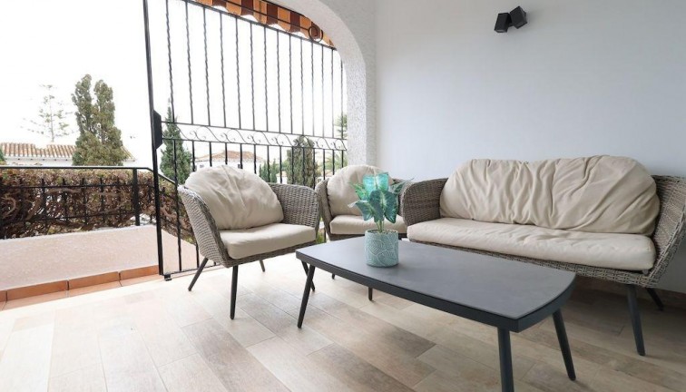 Reventa - Apartamento dúplex - Cabo Roig - Cala Capitan