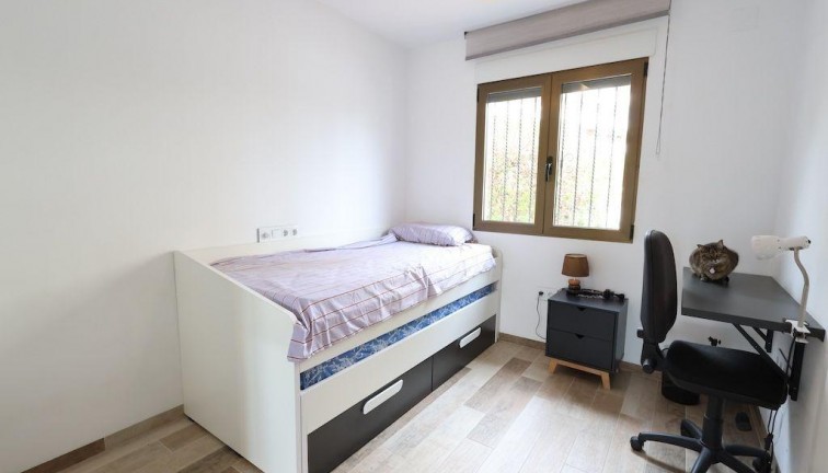 Reventa - Apartamento dúplex - Cabo Roig - Cala Capitan