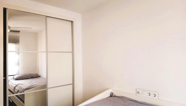 Reventa - Apartamento dúplex - Cabo Roig - Cala Capitan