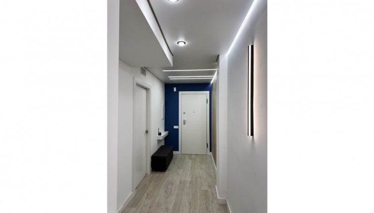 Reventa - Apartamento / piso - Torrevieja