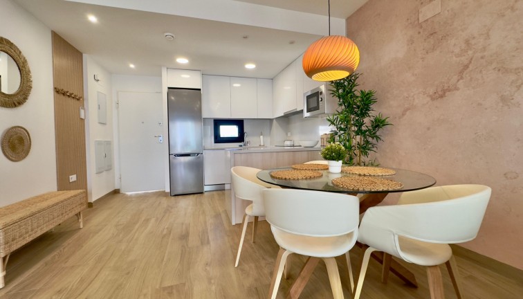 Återförsäljning - Bungalow - Torrevieja - Los Balcones