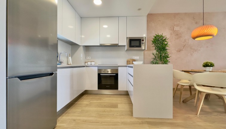 Återförsäljning - Bungalow - Torrevieja - Los Balcones