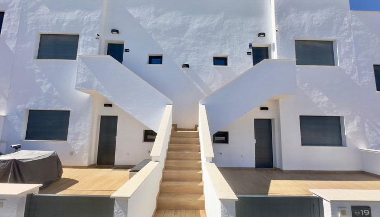 Återförsäljning - Bungalow - Torrevieja - Los Balcones