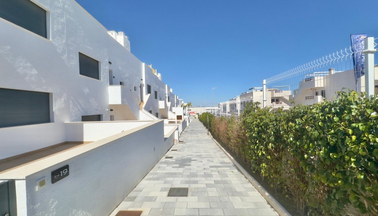 Återförsäljning - Bungalow - Torrevieja - Los Balcones