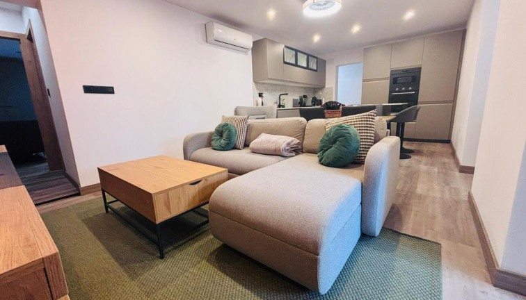 Reventa - Casa adosada - San Miguel de Salinas