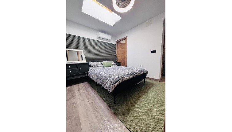 Reventa - Casa adosada - San Miguel de Salinas