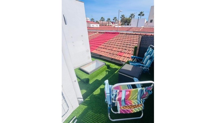 Reventa - Casa adosada - San Miguel de Salinas