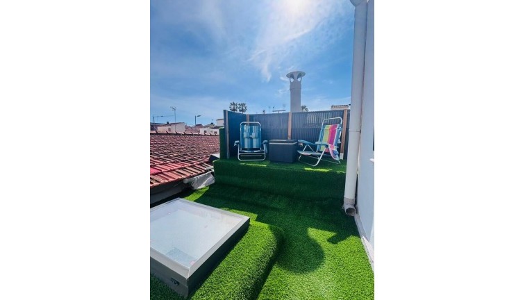 Reventa - Casa adosada - San Miguel de Salinas