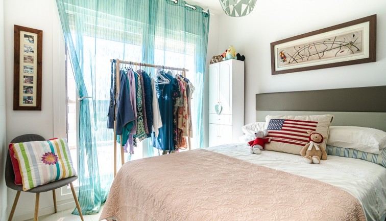 Resale - Chalet - Pilar de la Horadada