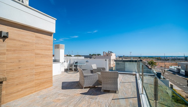 Resale - Chalet - Pilar de la Horadada