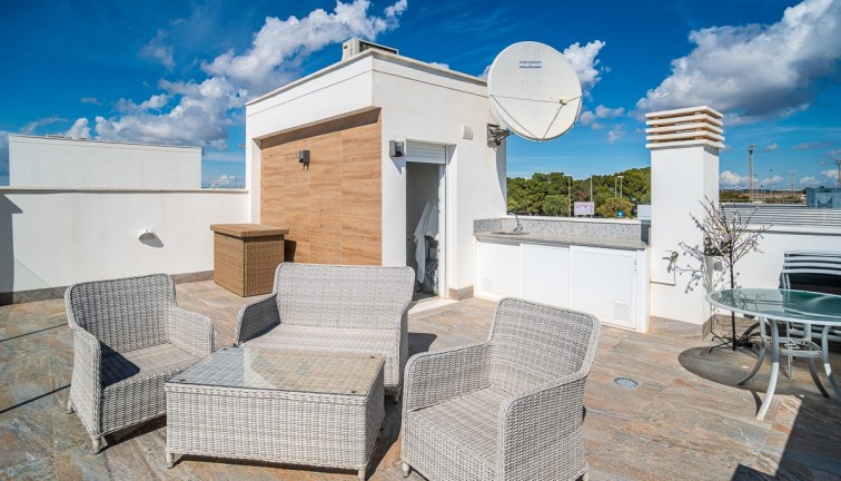 Resale - Chalet - Pilar de la Horadada