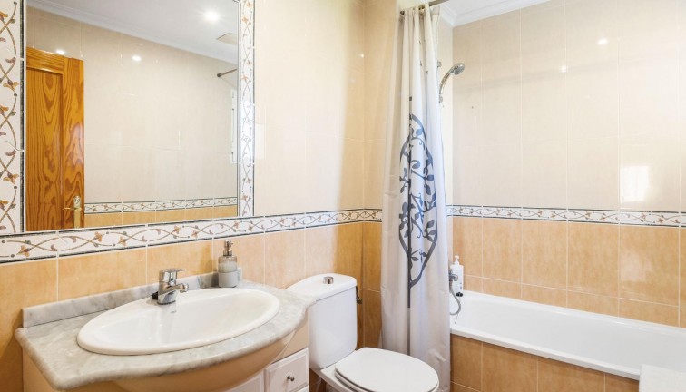 Jälleenmyynti - Asunto - Orihuela Costa - Campoamor