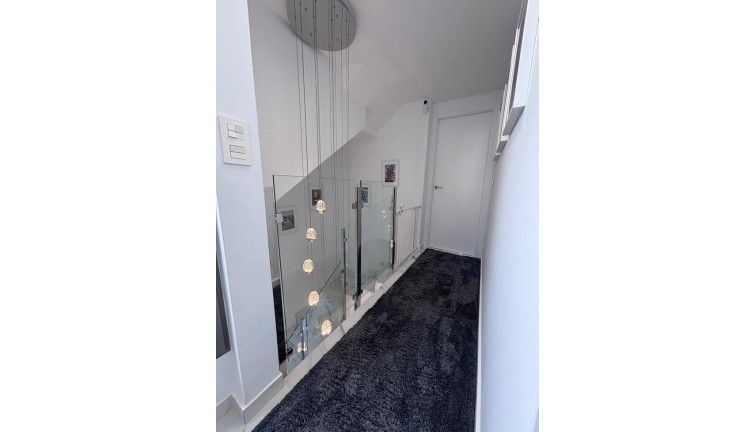 Resale - Chalet - Villamartín